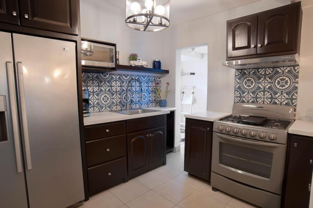Clean&Equipped, 1-Floor 3-Bedroom Downtown House Ensenada Extérieur photo